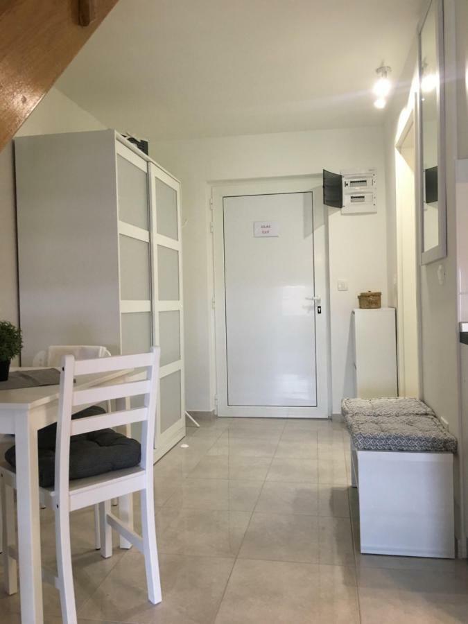 Apartman Govic Umag Buitenkant foto