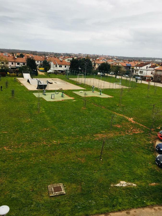 Apartman Govic Umag Buitenkant foto