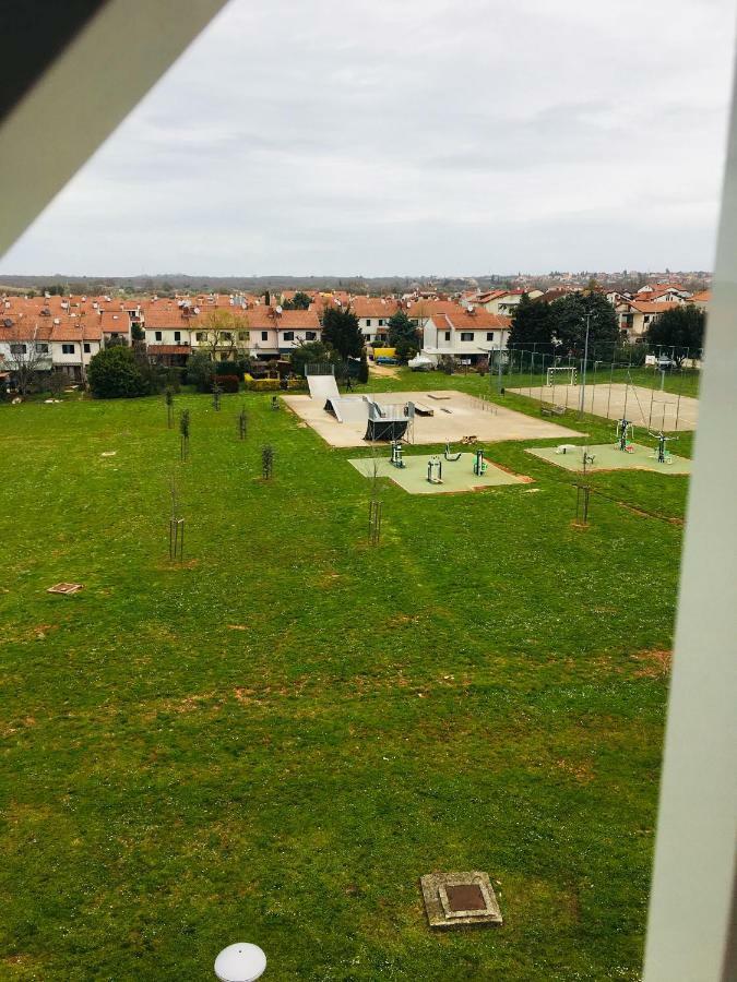 Apartman Govic Umag Buitenkant foto